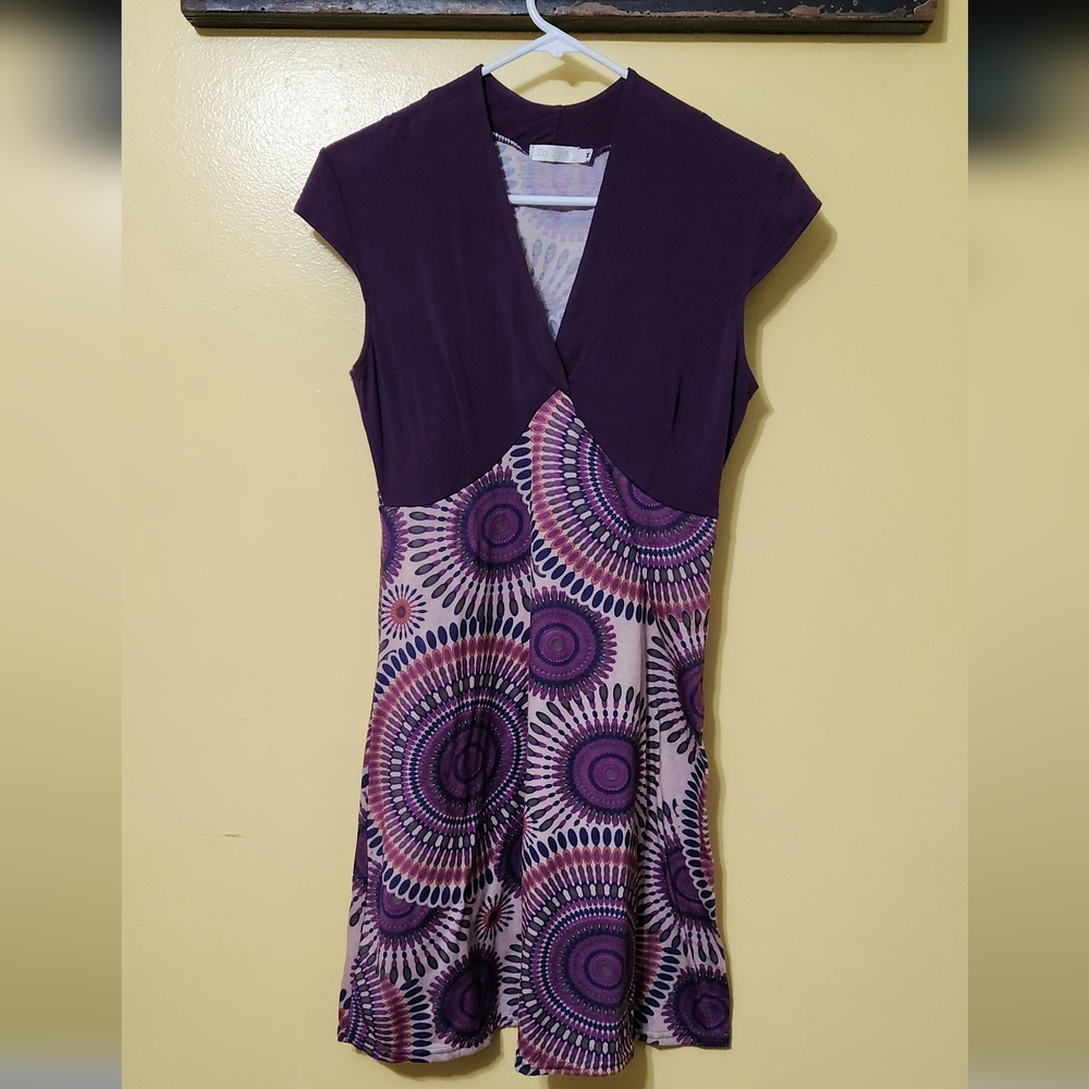 Za Zen purple print mini dress. Short sleeved. V-neck. Size medium